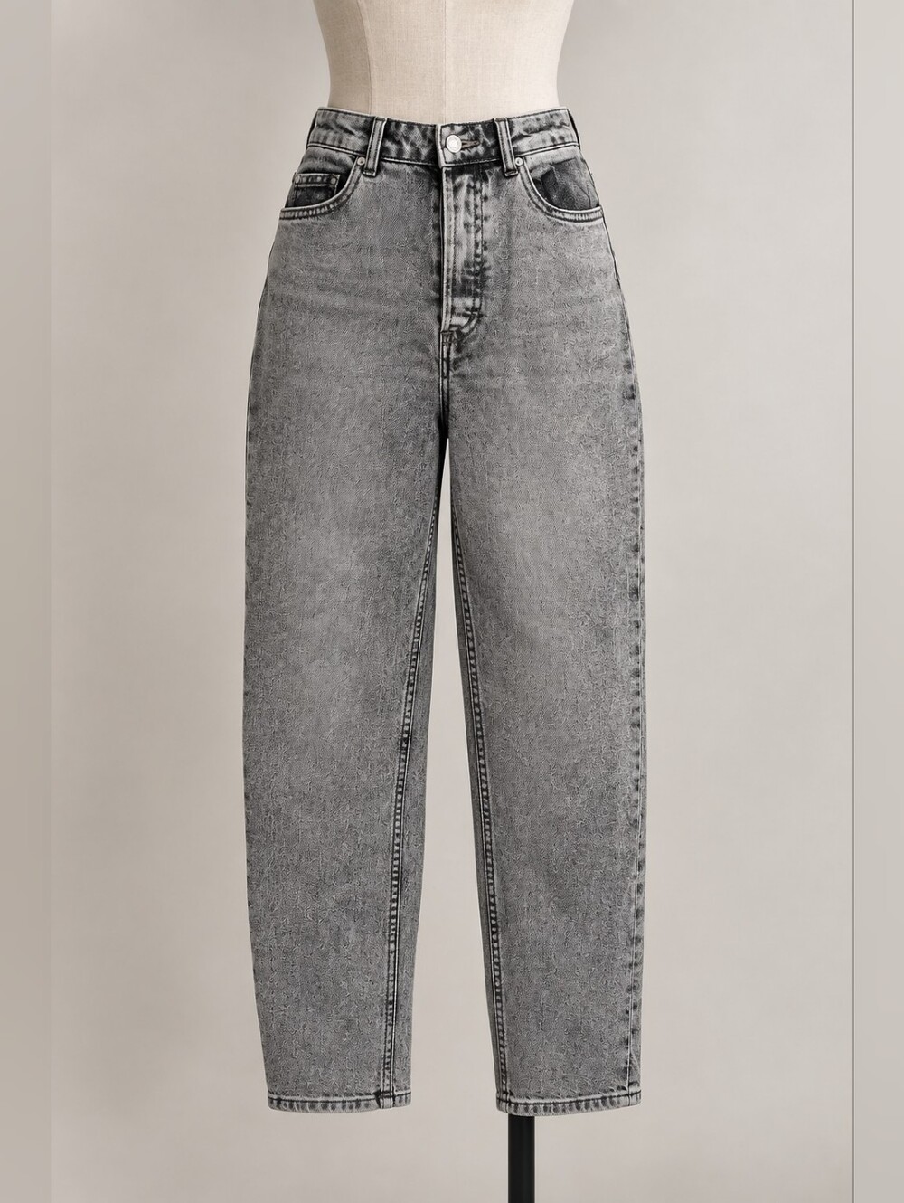 H&M High Waist Acid Wash Gray Mom Jeans Size 2